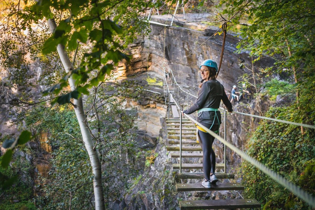 Gite De La Tour - Dinant Evasion Ngoại thất bức ảnh